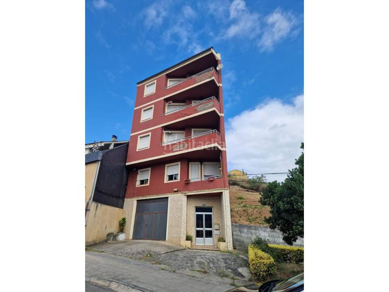 3 bedrooms Apartment in Ourense, Spain No. 184035