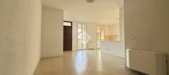 2 bedrooms Apartment in Offanengo, Italy No. 175234 5