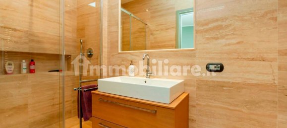 3 Schlafzimmer Penthouse in Rome, Italy, Nr. 14219 17