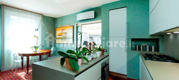 3 Schlafzimmer Penthouse in Rome, Italy, Nr. 14219 25