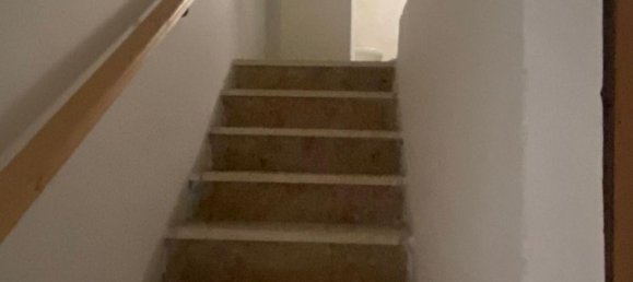 3 rooms House in Fossato di Vico, Italy No. 296998 7