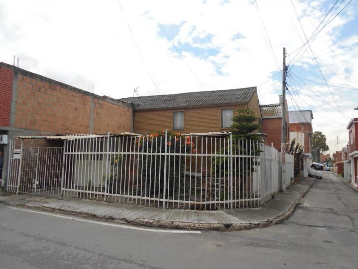 4 غرف نوم منزل في Bogota, Colombia رقم 11113