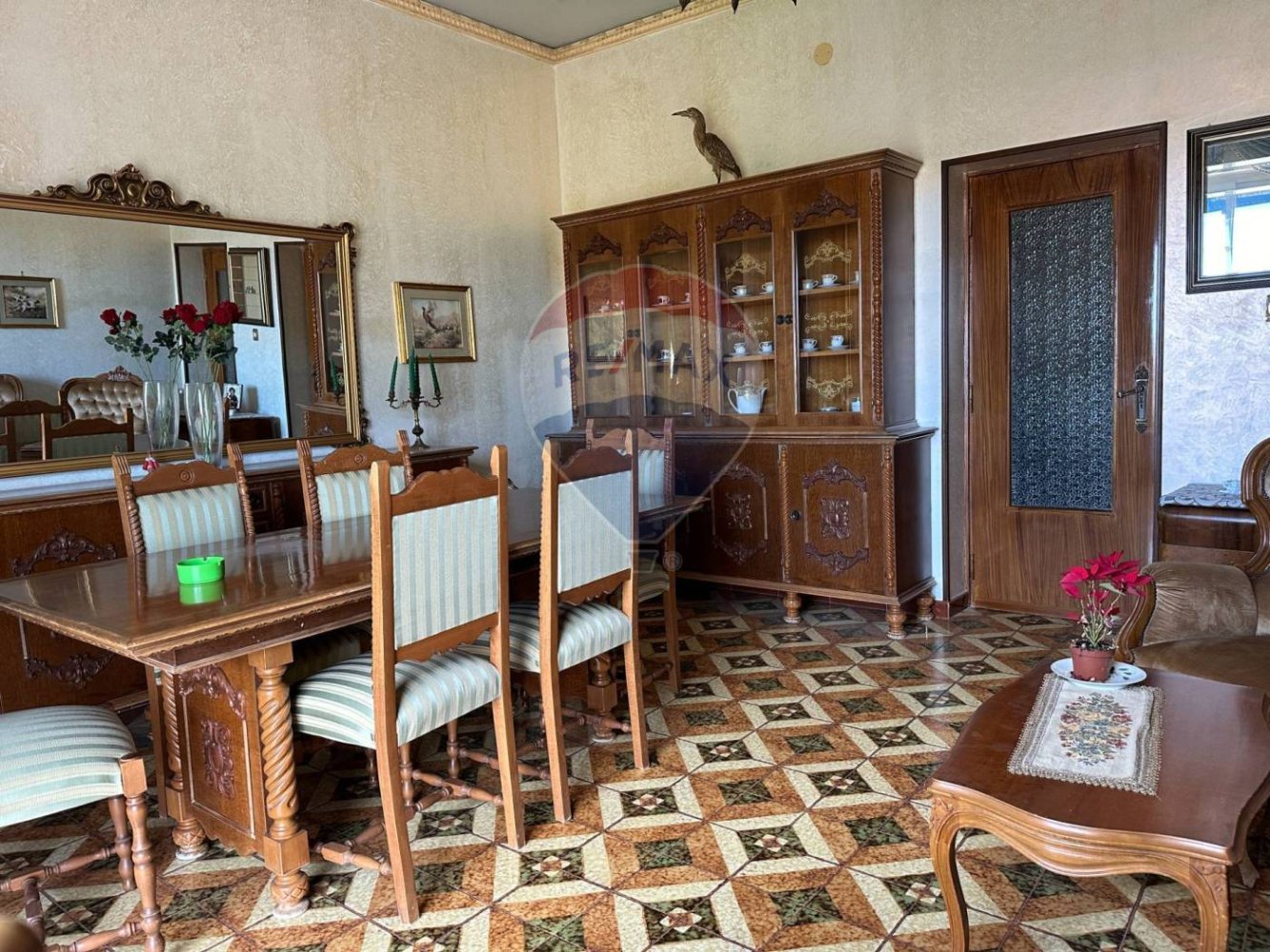 3 bedrooms Apartment in Palermo, Italy No. 216457