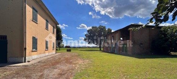 4 bedrooms Castles in Budrio, Italy No. 283922 10