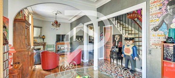 Casa de 3 dormitorios en Colombes, France No. 189190 4