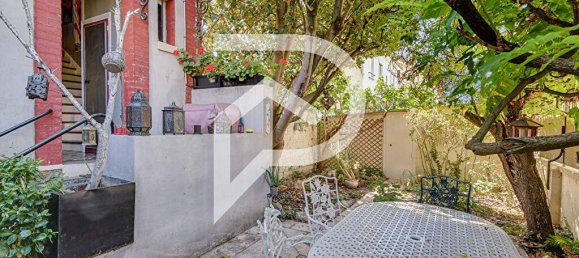 Casa de 3 dormitorios en Colombes, France No. 189190 2