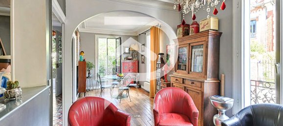 Casa de 3 dormitorios en Colombes, France No. 189190 5