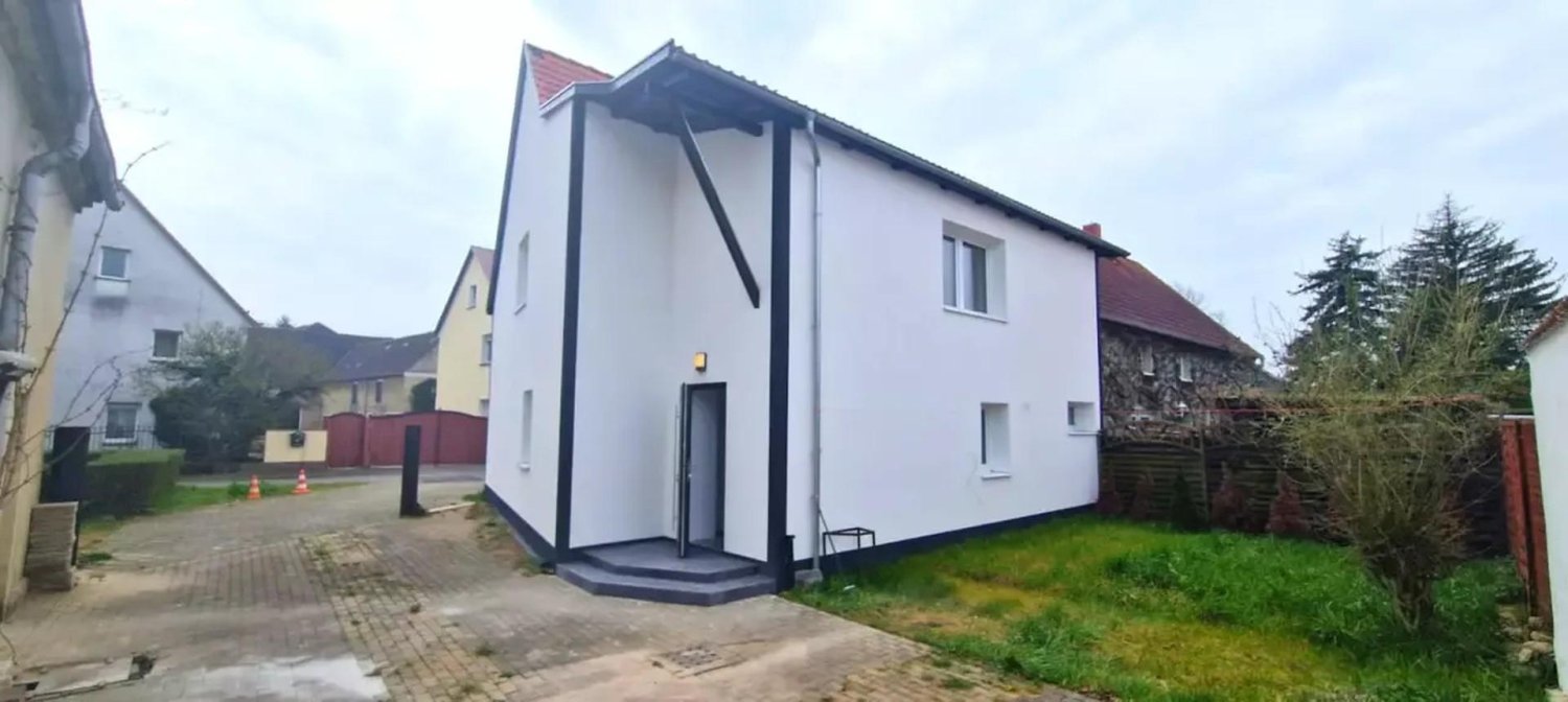 Casa de 5 habitaciónes en Nordsachsen, Germany No. 325954