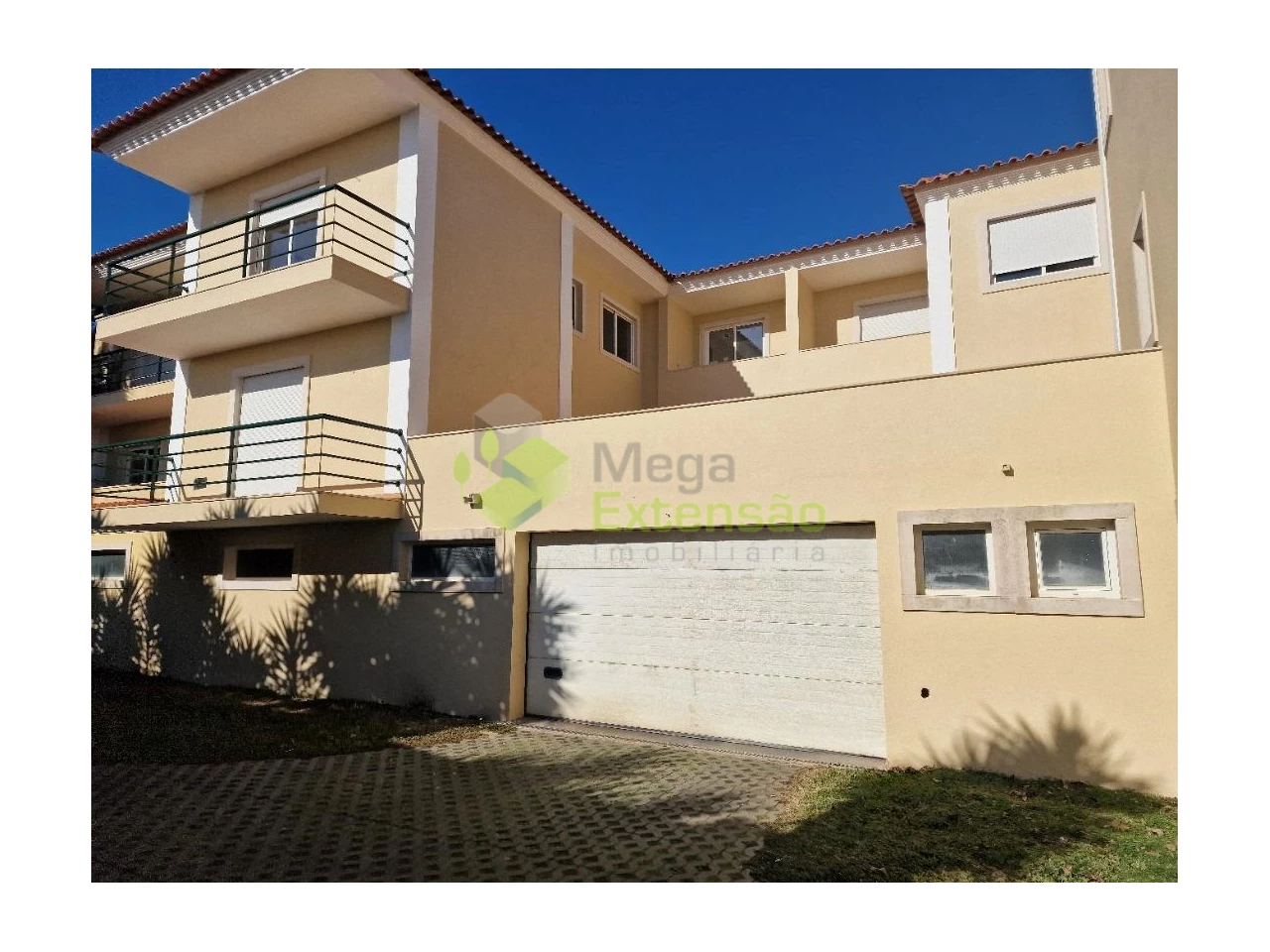 Дом с 3 спальнями в Кашкайш, Португалия № 179188