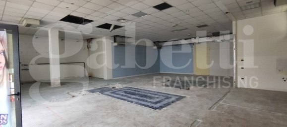 1 room Commercial property in Porto Tolle, Italy No. 81097 16