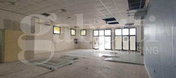 1 room Commercial property in Porto Tolle, Italy No. 81097 20