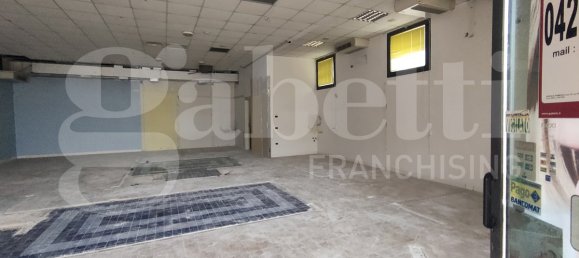 1 room Commercial property in Porto Tolle, Italy No. 81097 26