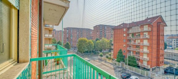 2 rooms Apartment in Turin, Italy No. 17937 12