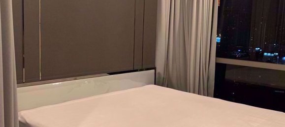 Кондоминиум  с 1 спальней в Клонг Тоэй, Таиланд № 10362 2