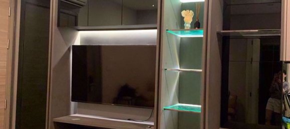 Кондоминиум  с 1 спальней в Клонг Тоэй, Таиланд № 10362 4