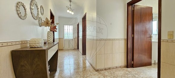 4 bedrooms House in Lagoa, Portugal No. 45360 6