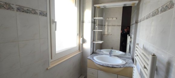 3 bedrooms House in Le Quesnoy, France No. 48359 19