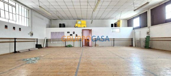 2 rooms Warehouse in Chiesina Uzzanese, Italy No. 74952 2