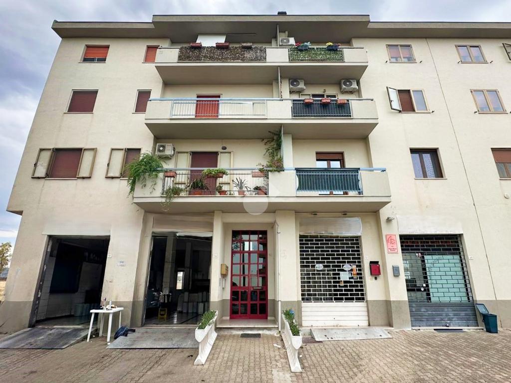 Квартира с 2 спальнями в Сан Сальво, Италия № 320773