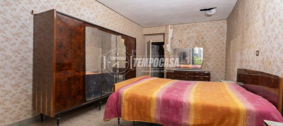 4 rooms Apartment in Viterbo, Italy No. 266260 5