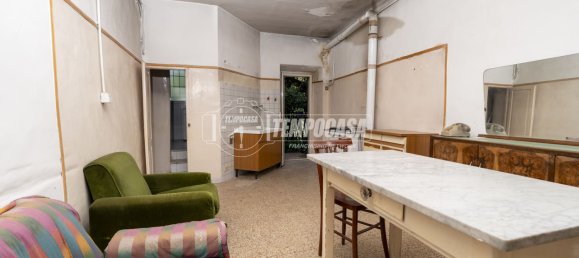 4 rooms Apartment in Viterbo, Italy No. 266260 15