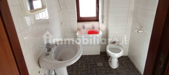 3 bedrooms Apartment in Lagonegro, Italy No. 31893 18