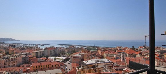 2 غرف نوم منزل ذو طابقين في Sanremo, Italy رقم 398634 15