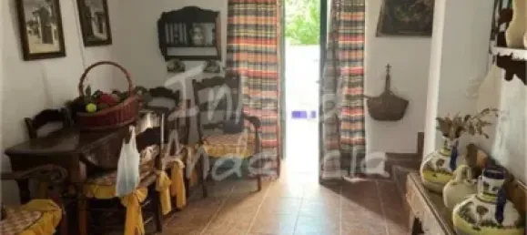 Adosado de 6 dormitorios en Córdoba, Spain No. 179863 2