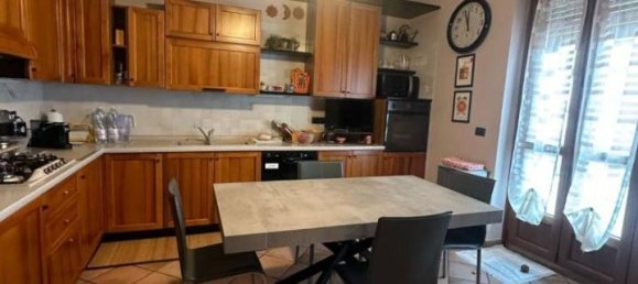 4 rooms Apartment in Verzuolo, Italy No. 11646 5