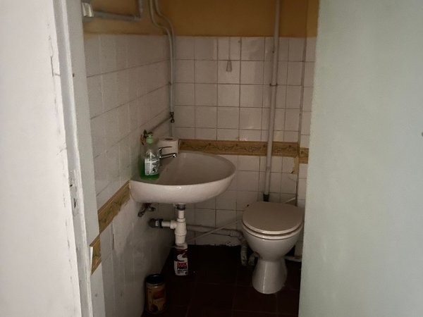 120m² Commercial property in Ancona, Italy No. 184506