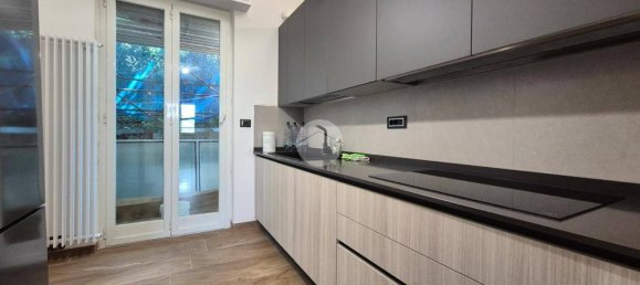 2 bedrooms Apartment in Genoa, Italy No. 372860 5