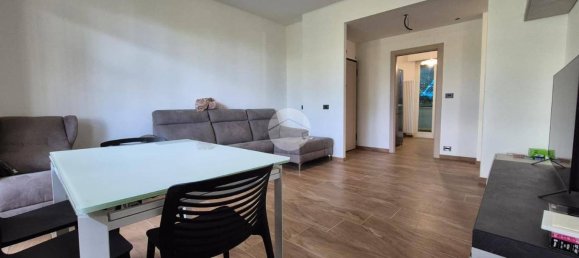 2 bedrooms Apartment in Genoa, Italy No. 372860 3