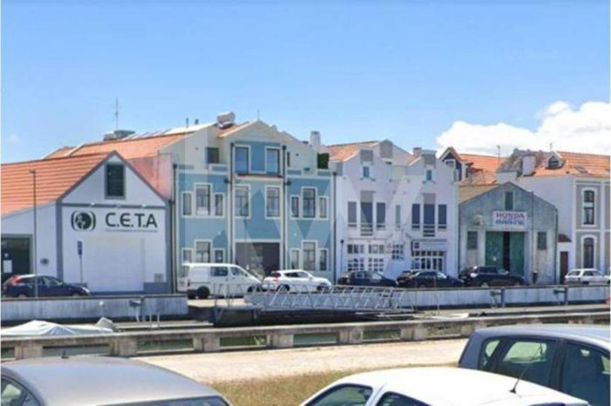 Studio in Aveiro, Portugal No. 227