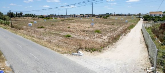  Land in Alcochete, Portugal No. 128827 3