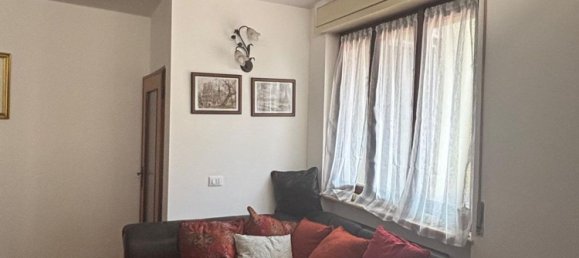 Дом с 6 комнатами в Гандино, Италия № 297795 9