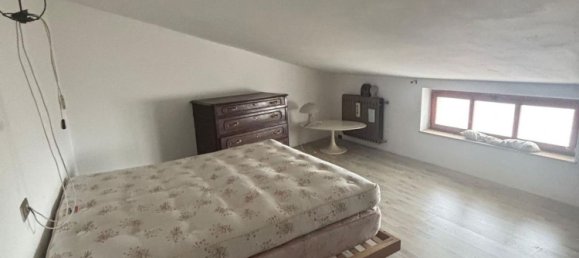 Дом с 6 комнатами в Гандино, Италия № 297795 5