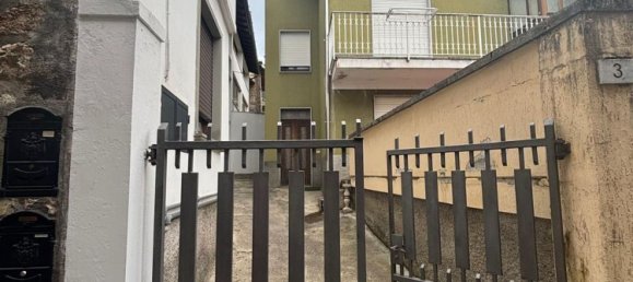 Дом с 6 комнатами в Гандино, Италия № 297795 13