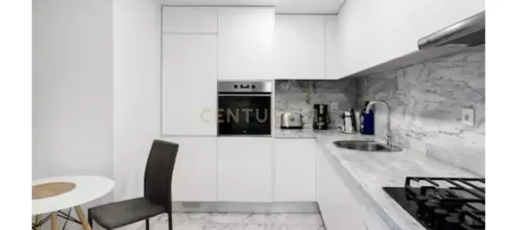 2 bedrooms Apartment in Lisbon, Portugal No. 109983 6