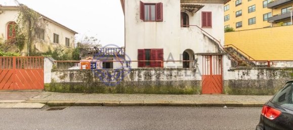 6 bedrooms House in Vila Nova de Gaia, Portugal No. 119617 14