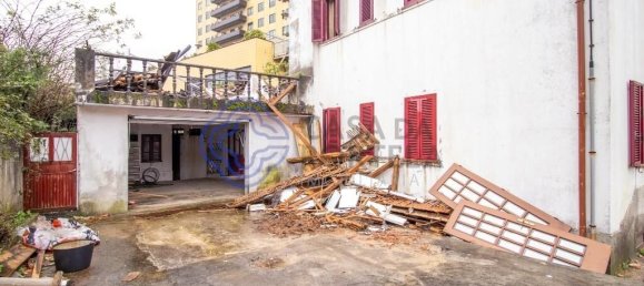 6 bedrooms House in Vila Nova de Gaia, Portugal No. 119617 3