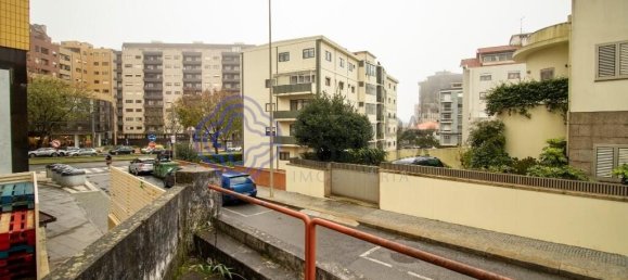 6 bedrooms House in Vila Nova de Gaia, Portugal No. 119617 13