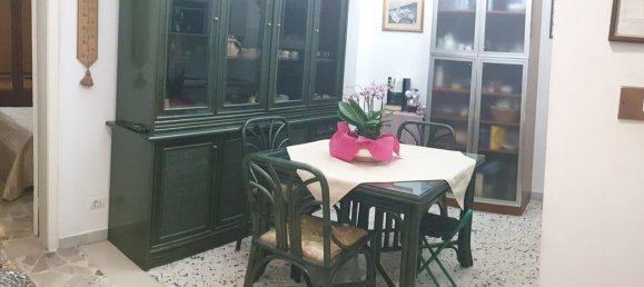 3 rooms Apartment in Barletta, Italy No. 256901 2