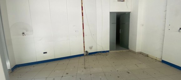 46m² Commercial property in Salamanca, Spain No. 82685 7