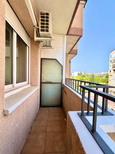 Apartamento T3 em L'Hospitalet de Llobregat, Spain N.º 206665