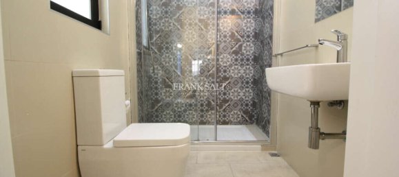 3 chambres Appartement à Gzira, Malta No. 9700 10