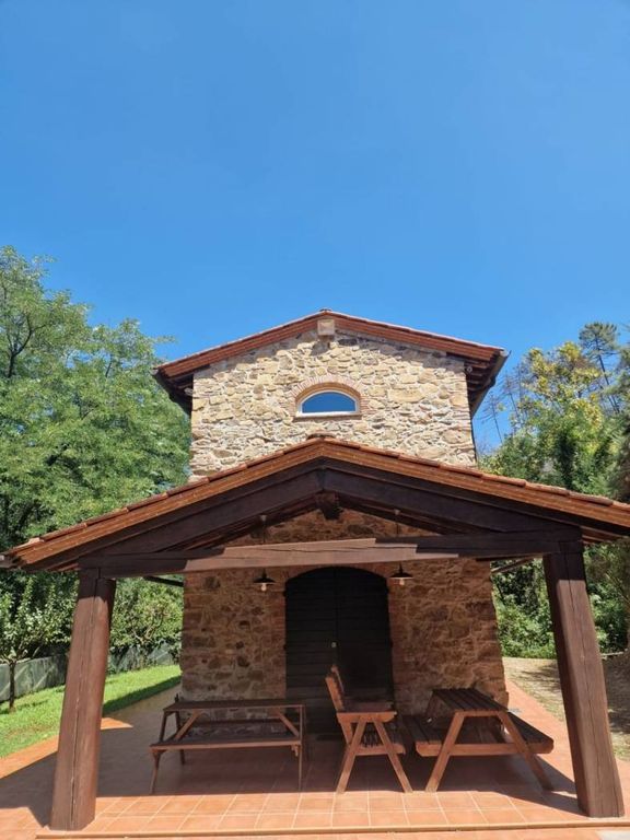 2 bedrooms House in Camaiore, Italy No. 116996