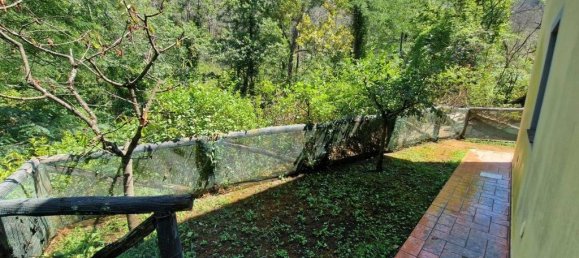 2 bedrooms House in Camaiore, Italy No. 116996 3