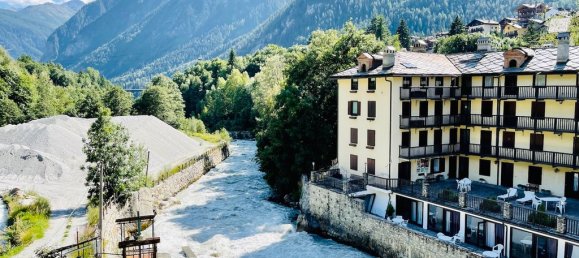 14 غرف نوم فندق في Courmayeur, Italy رقم 80522 31