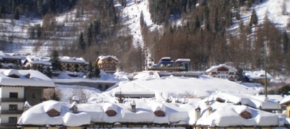 14 غرف نوم فندق في Courmayeur, Italy رقم 80522 43