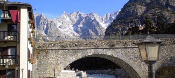 14 غرف نوم فندق في Courmayeur, Italy رقم 80522 41